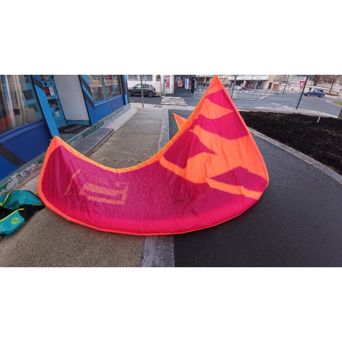 F-ONE BREEZE V2 11m occasion