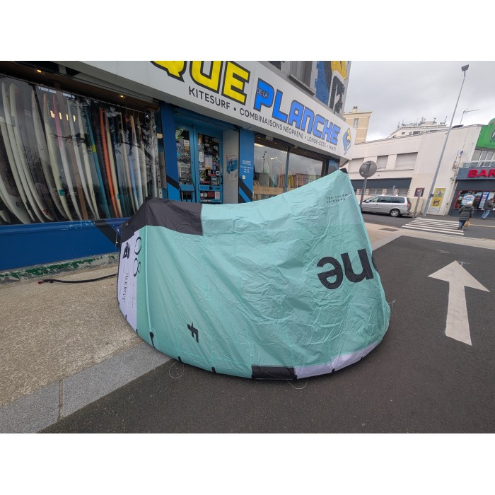 F-ONE Addikt Tec 8m 2025 Occasion