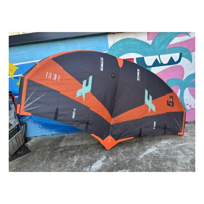 F-ONE Strike V4 5.5m² - Occasion