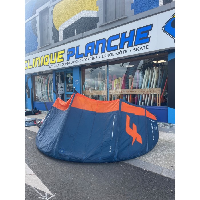 F-ONE Triger 8m 2023 Occasion