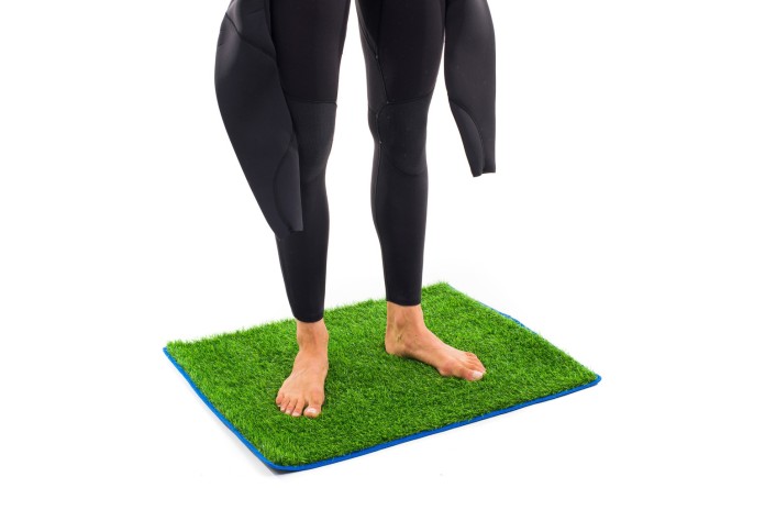 SURFLOGIC Tapis Changement Grass Mat