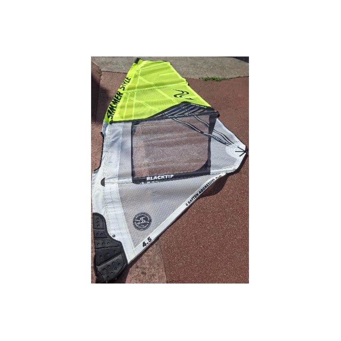 SIMMER Black Tip 4.5m² Occasion SIMMER Black Tip 4.5m² Occasion