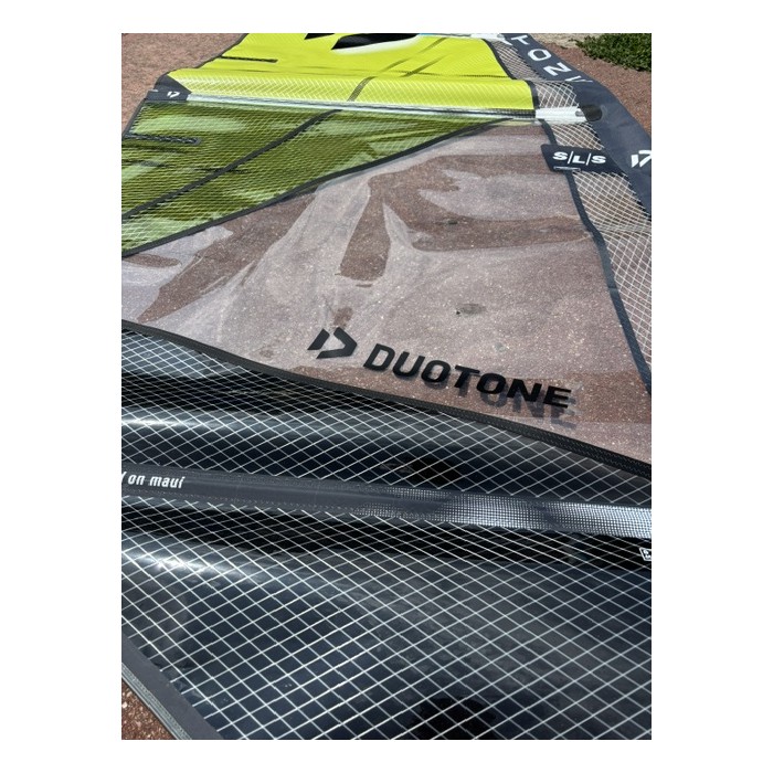 DUOTONE Super Hero SLS 2026 4.0m² Occasion DUOTONE Super Hero SLS 2026 4.0m² Occasion
