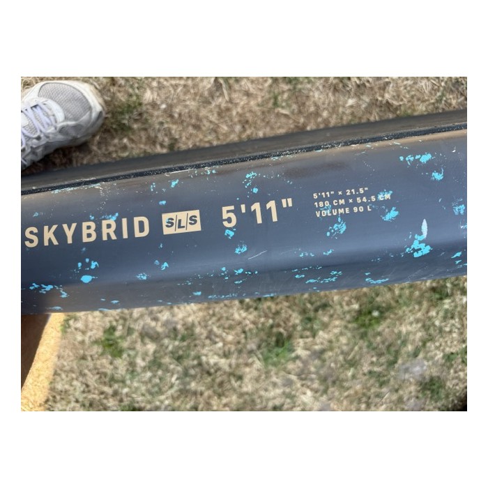 Duotone Skybrid SLS 2026 90l Occasion 5"11 Duotone Skybrid SLS 2026 90l Occasion 5"11