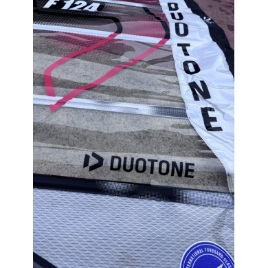 DUOTONE Warp 5.7m² 2026 Occasion DUOTONE Warp 5.7m² 2026 Occasion