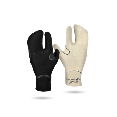 MANERA Lobster Glove 2.5mm MANERA Lobster Glove 2.5mm