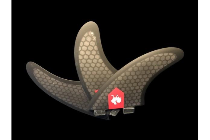 HB surfkite tri fins