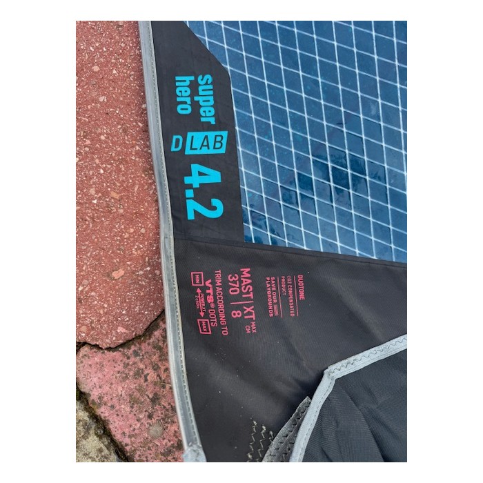 Duotone Super Hero D/Lab 4.2 2025 Occasion Duotone Super Hero D/Lab 4.2 2025 Occasion