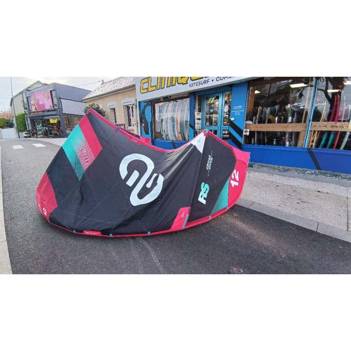 ELEVEIGHT RS V8 12m 2024 Occasion